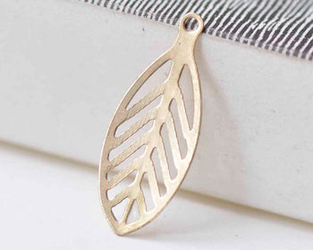 30 pcs Matte Gold Filigree Leaf Charms Stamping Embellishments A9001