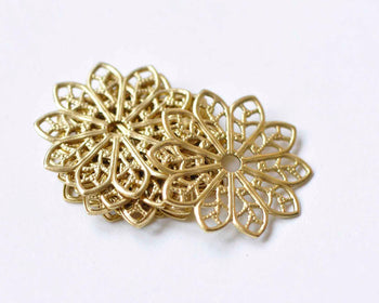 20 pcs Raw Brass Filigree Snowflake Flower Stamping A9041