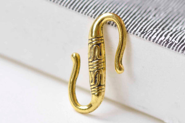 30 pcs Antique Gold Textured S Hook Closure Clasps  11x22mm A9003