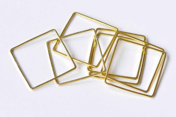 50 pcs Square Rings Gold Seamless Rings 20mm A9018