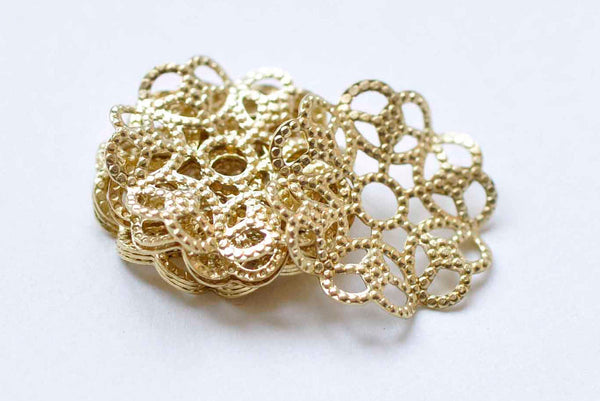 30 pcs Raw Brass Filigree Flower Round Embellishments 15mm A9033