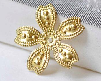 20 pcs Raw Brass Five Petal Large Filigree Flower Bead Cap A9038