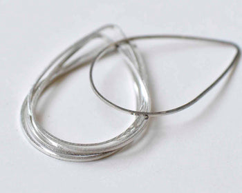 20 pcs Shiny Silver Tear Drop Teardrop Frame Rings  21x30mm A9049