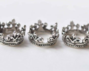 10 pcs Antique Silver Crown Ring Charms 16mm A2207