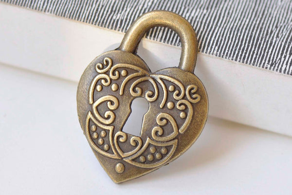 10 pcs Antique Bronze Vintage Lock Pendants Charms 28x38mm A3976