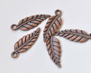 40 pcs Antique Copper Small Detailed Leaf Charms 7x16mm A852