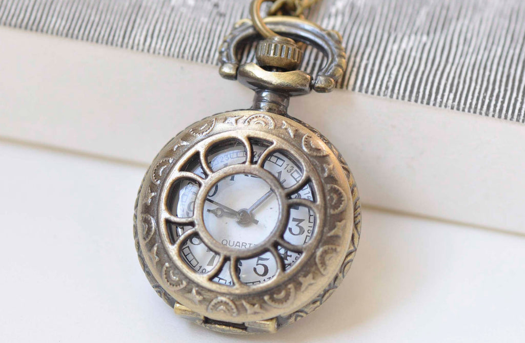 1 PC Antique Bronze Cut Out Flower Pocket Watch Necklace 27mm A426