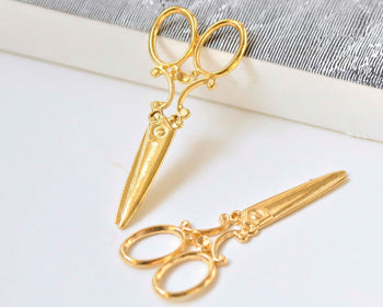 10 pcs Gold Scissors Charms Barber Shop Pendants 25x60mm A4667