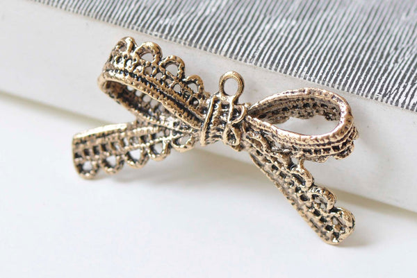 10 pcs Antique Gold Lace Bow Tie Knot Connectors Pendants A3097