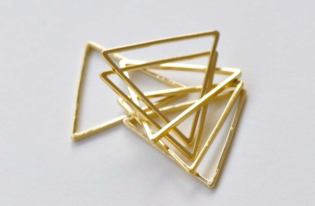 50 pcs Anti Tarnish Gold Seamless Triangle Charms 24mm A6741