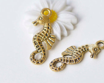 20 pcs Antique Gold Seahorse Charms Double Sided 10x24mm A8072