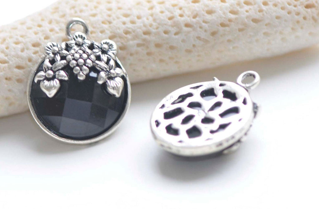 2 pcs Antique Silver Grape Flower On Black Faceted Acrylic Pendants 17x21mm A5978