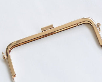 18 x 7.5cm ( 7" x 3" ) Light Gold Purse Frame Handle Purse Frame With Screws