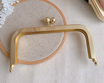 Retro Light Gold Purse Frame Glue-in Style 12 x 6.5cm