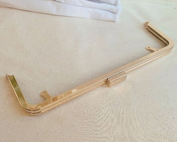 26cm Light Gold Purse Frame Rectangular Kiss Lock Glue In Style 26cm x 8cm