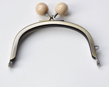 5pcs-10.5cm Bronze Purse Frame With Beige Color Wooden Kiss Lock Glue In Style 10.5cm x 5.5cm