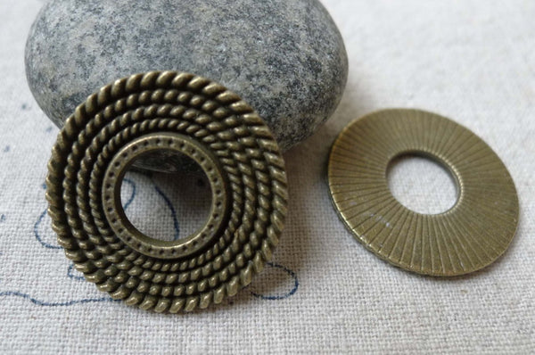 10 pcs Antique Bronze Coiled Round Ring Pendant Charms 27mm A6617