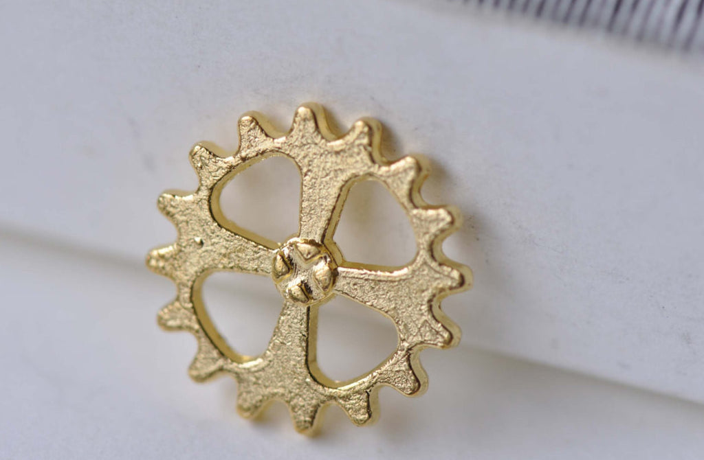 Gold Small Gears Charms 14mm Set of 20 A7947
