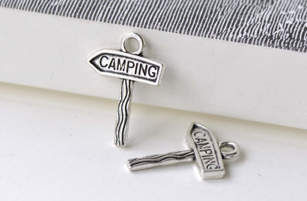 20 pcs Antique Silver Camping Sign Charms Traveling Pendants A7949