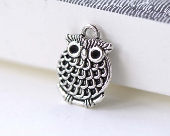 Antique Silver Owl Charms Double Sided 13x18mm Set of 10 A8116