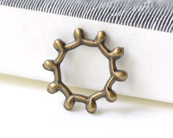 Antique Bronze Sun Flame Circle Ring  20mm  Set of 10 A8247